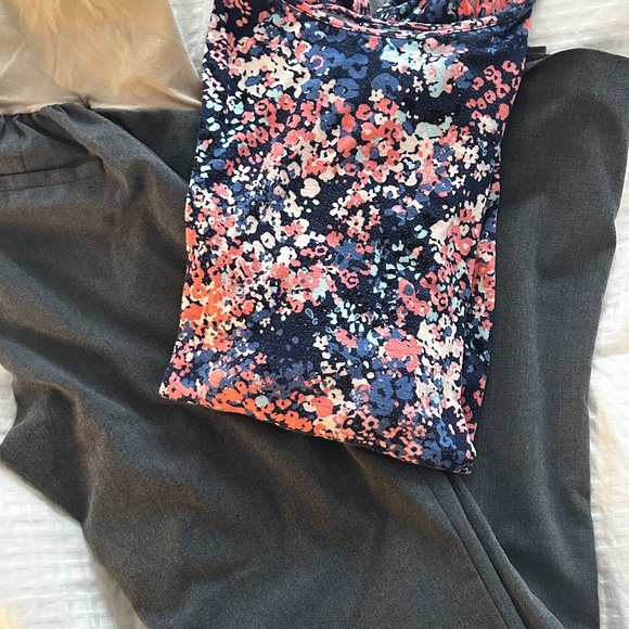 Bundle of maternity clothes - Picture 14 of 14